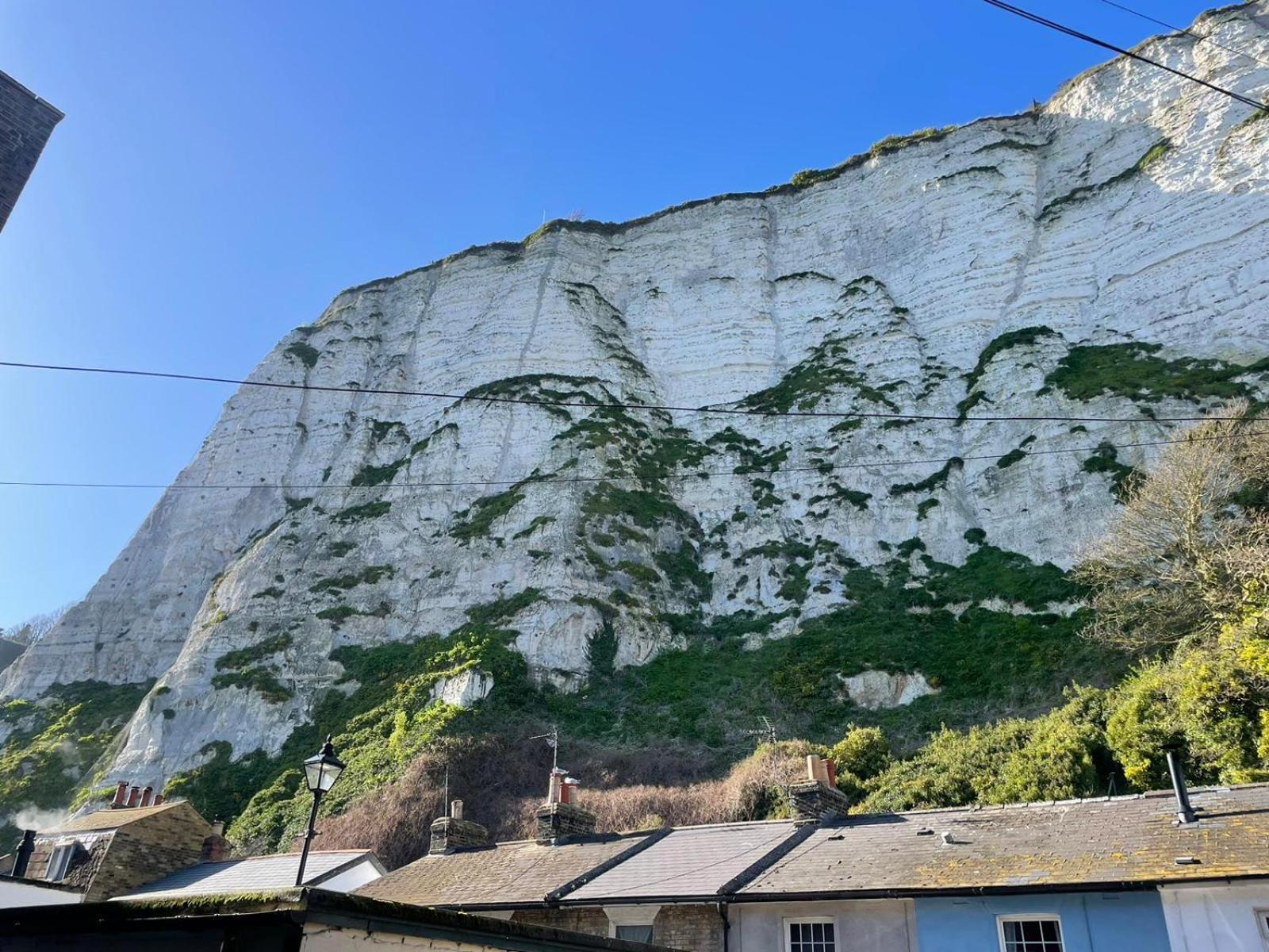 Studio Next To Port, Cliffs, With Parking Dover Exterior photo